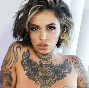 Leigh Raven