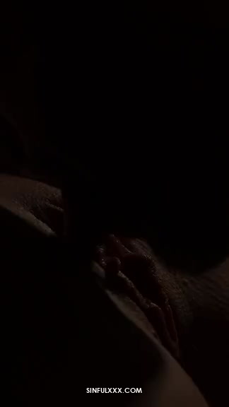 Victoria Summers porno reel