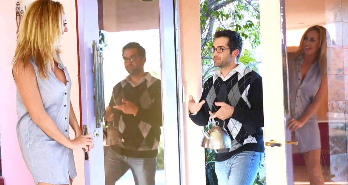 A neighborly visit