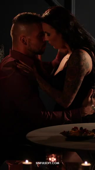 Vanessa Decker porno reel