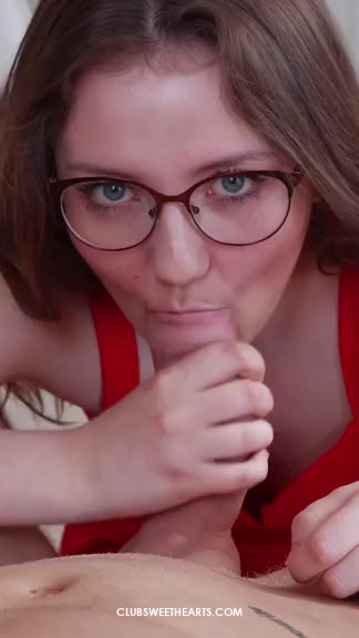 Luna Umberlay POV porno reel