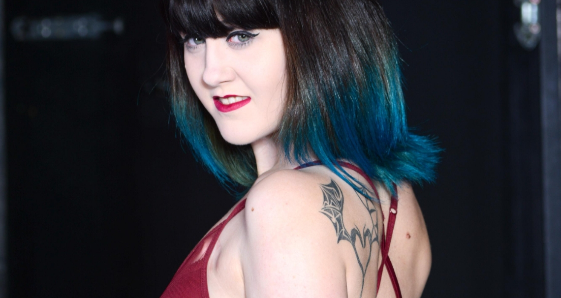Louise Red 2