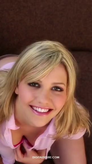 Mia Malkova porno reel