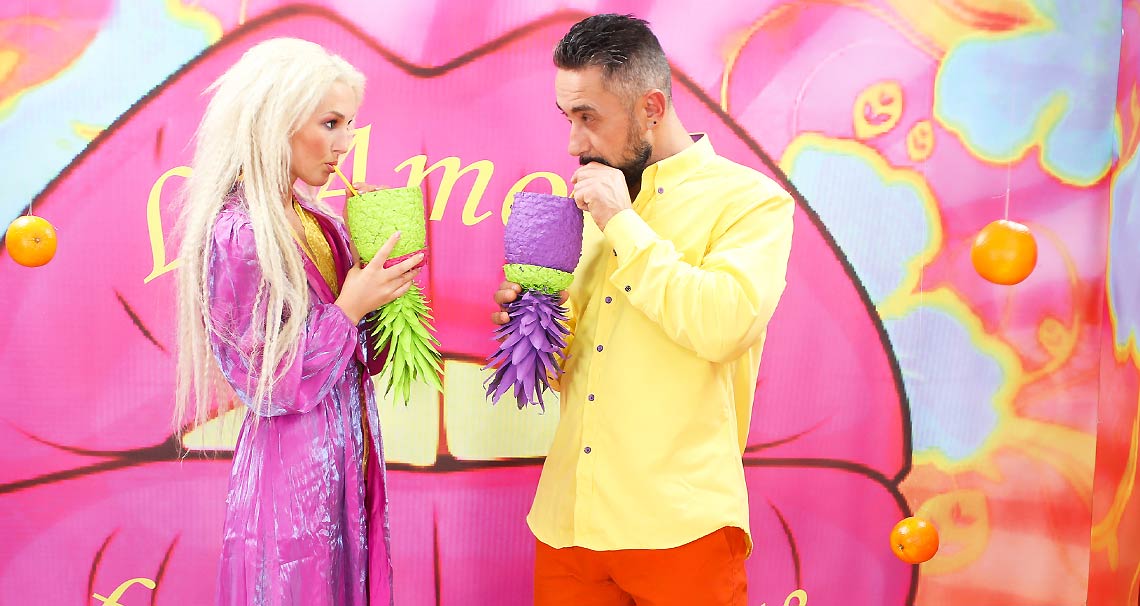 She Comes in Colors 2 poster