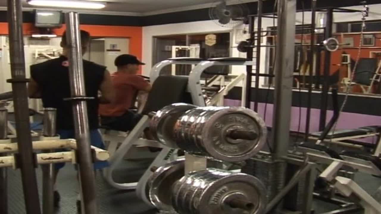 Getting Pumped Bareback 3