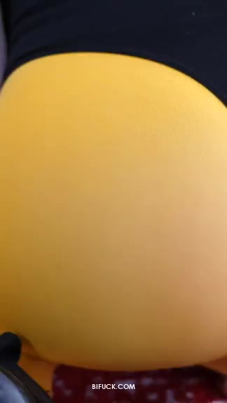 Bi cock sharing porno reel