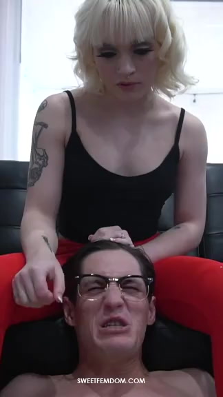 Naomi Nash porn reel