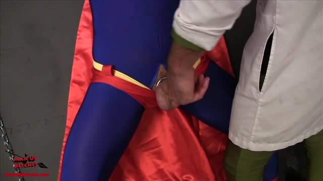 Fetish porn video - superman needs some attention