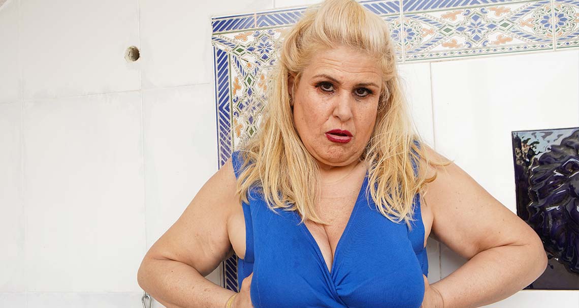 Blonde latina with blue dildo