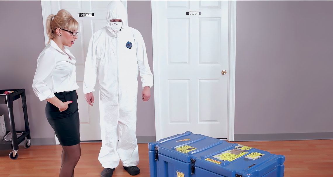 Fembot special delivery