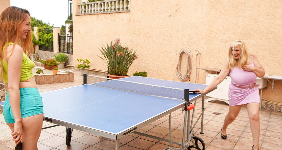 Spanish tabletennis voyeur