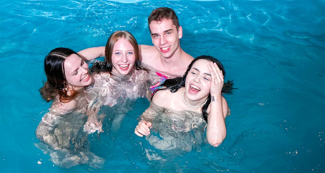 Lucky guy gets to fuck three hotties 