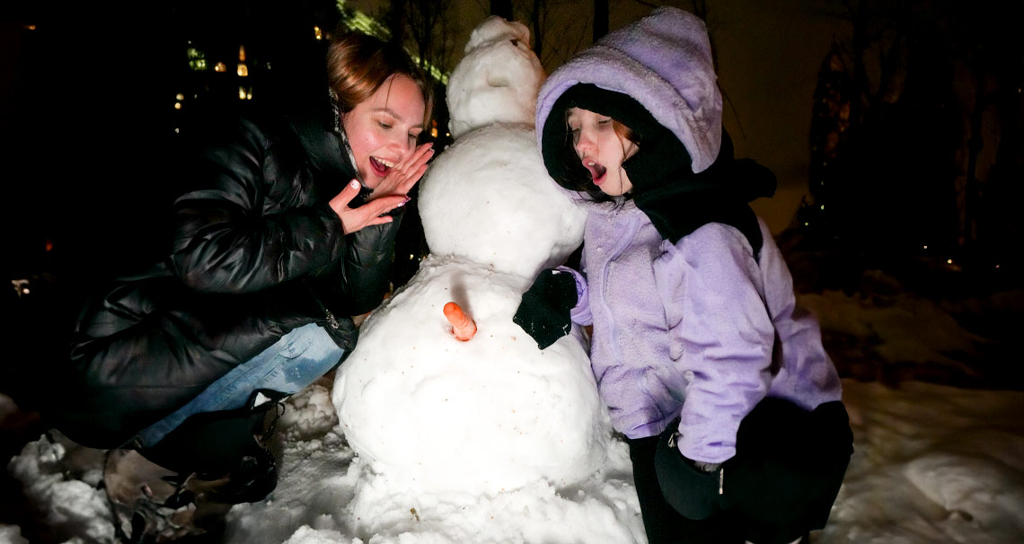 Winter Wonderland with Violet & Akina