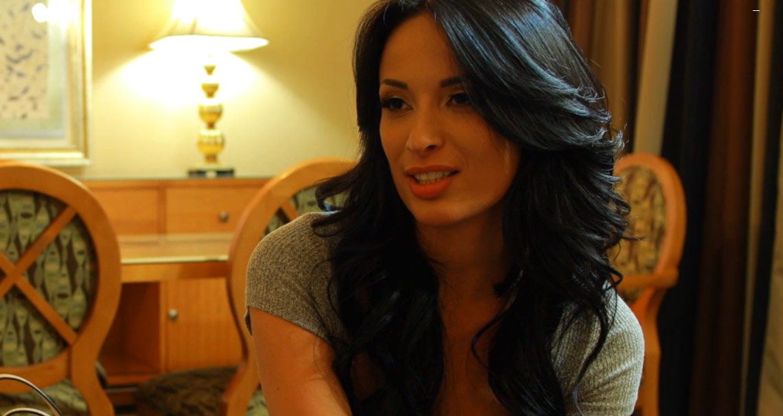 Anissa Kate wants cock in her ass