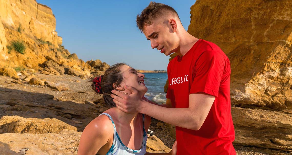Lifeguard saves Jane's tight ass 
