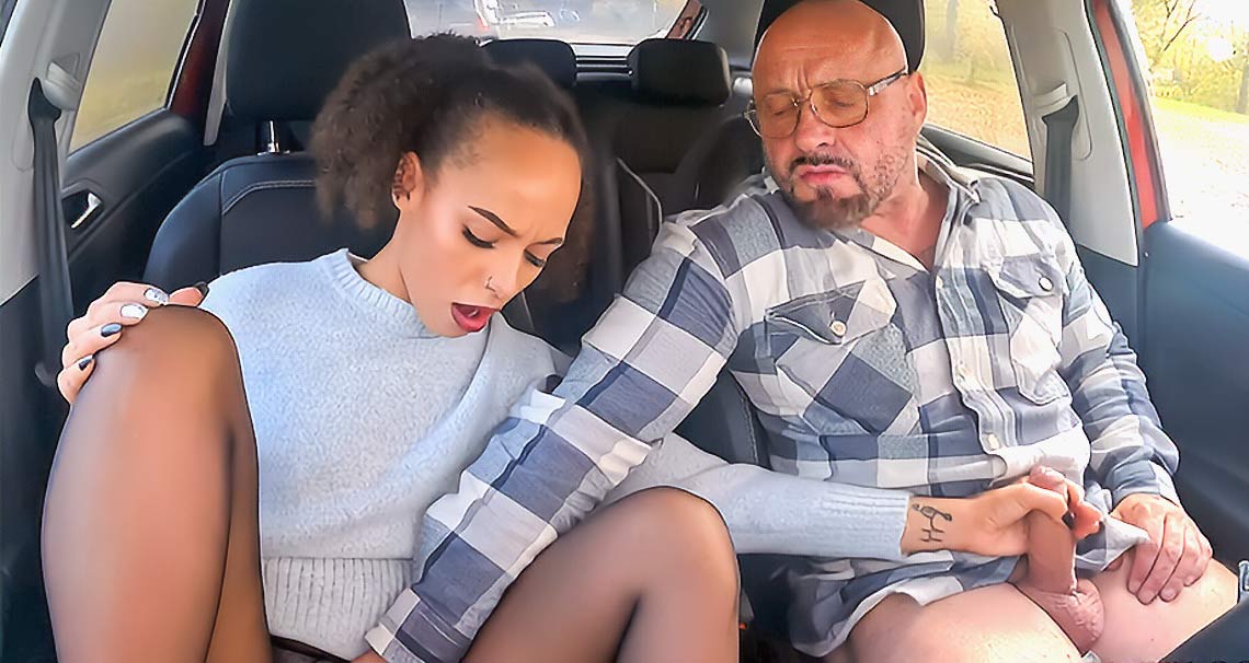 Lia Amalia Is Good At Giving Blowjobs