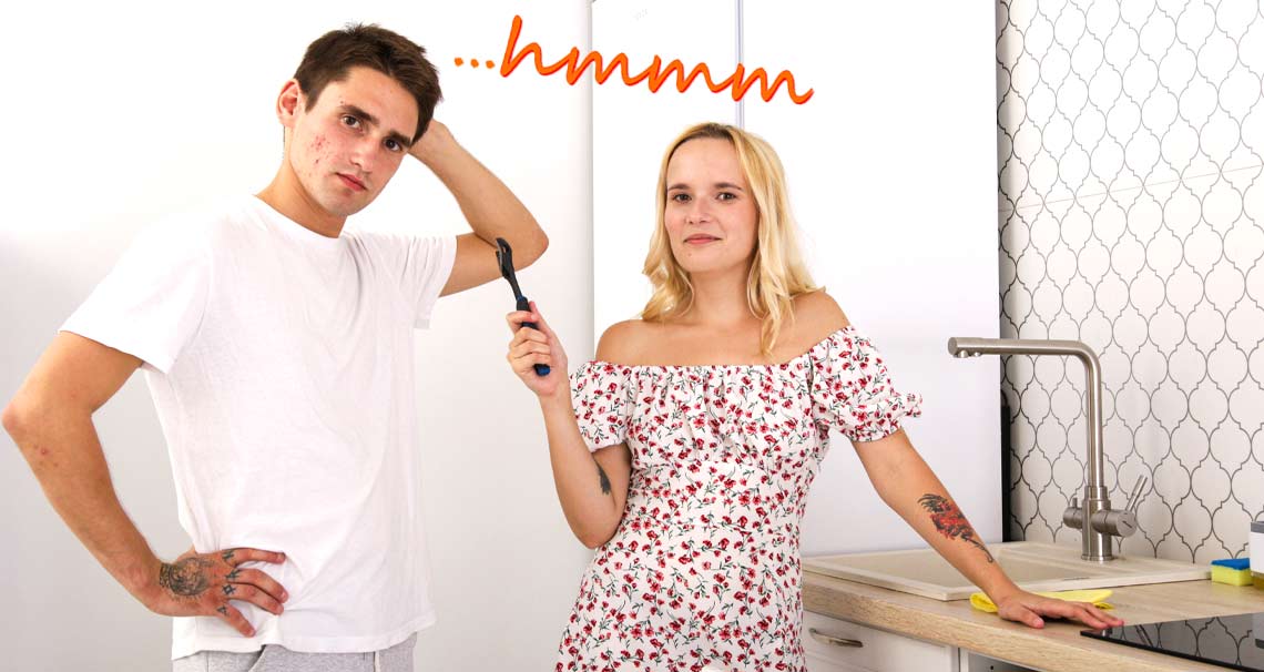 Loli Pop gets dirty in the kitchen 