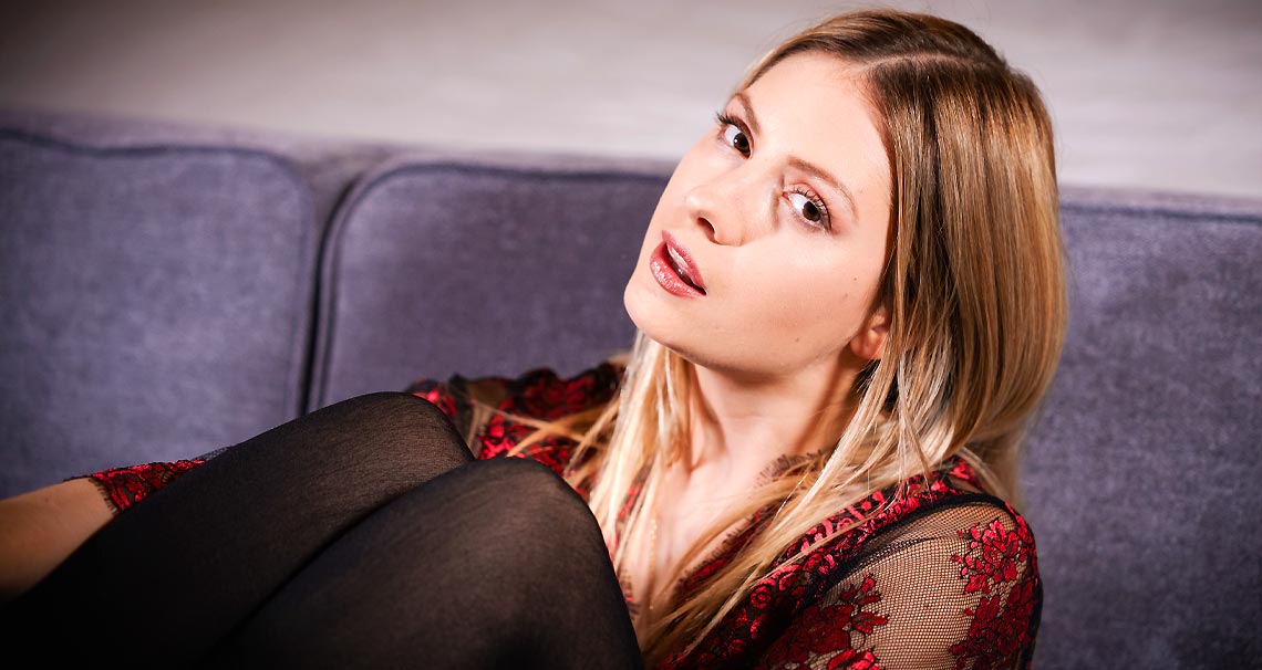 Rebecca Volpetti playing alone
