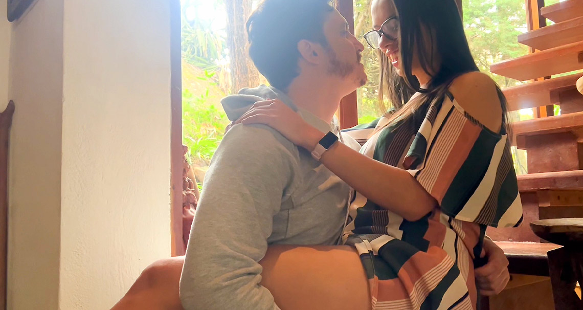 Amateur couple fucking on the stairs