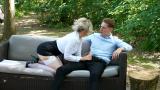 Doe mij zo'n geile Boekhoudster! scene foto 3