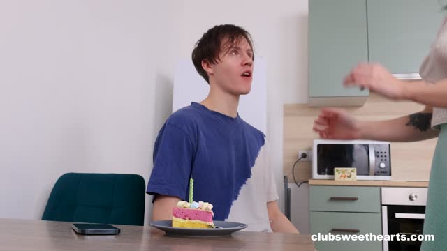 Loli Pop is the birthday present, Club Sweethearts, Party video thumbnail