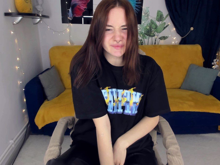 MasiroWhite Webcam