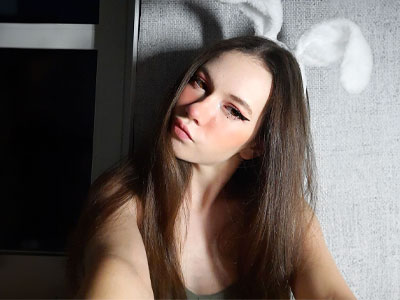 CharmNicole Webcam