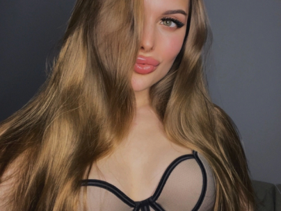 EmilyLux Webcam