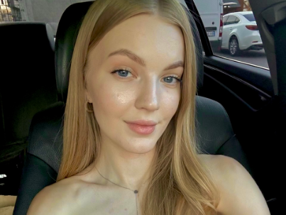 LovelyAndy Webcam