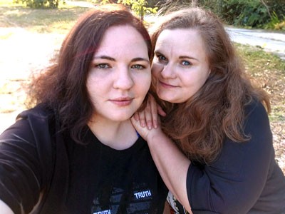 HollyXEva Webcam