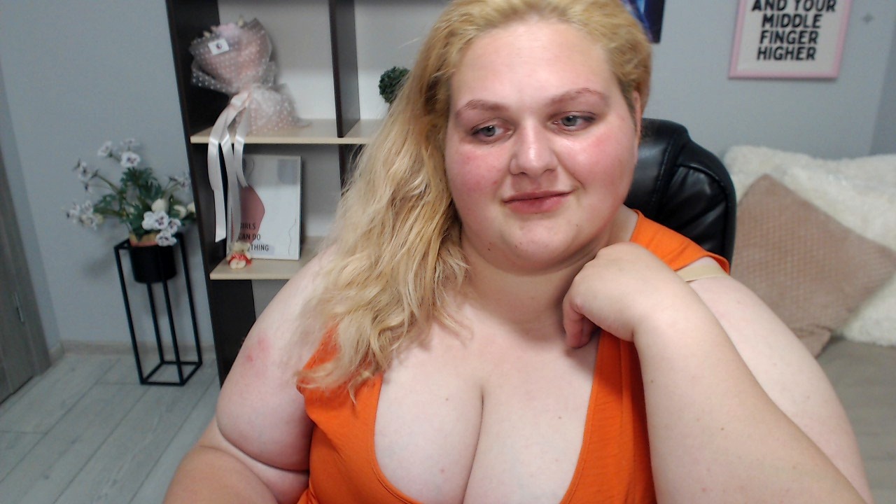 PlusGoddess Webcam