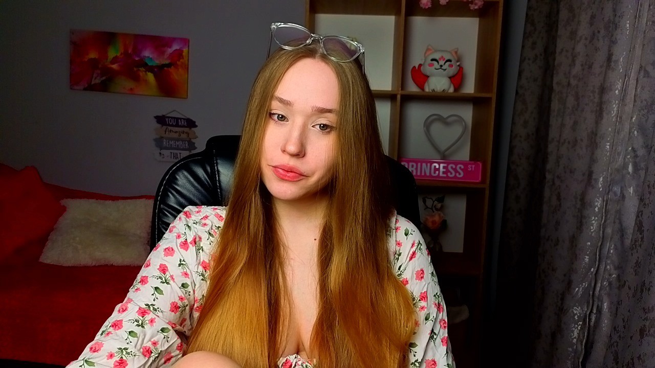 DanaDark Webcam
