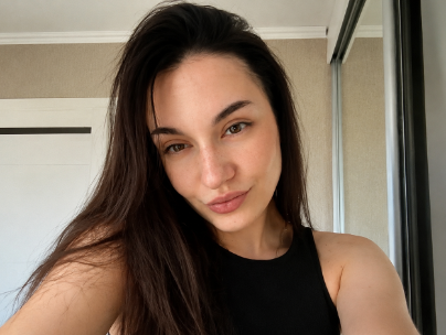 OlaQueen Webcam