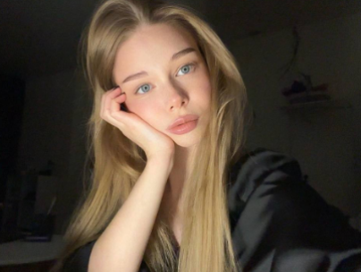 MiaLeroy Webcam